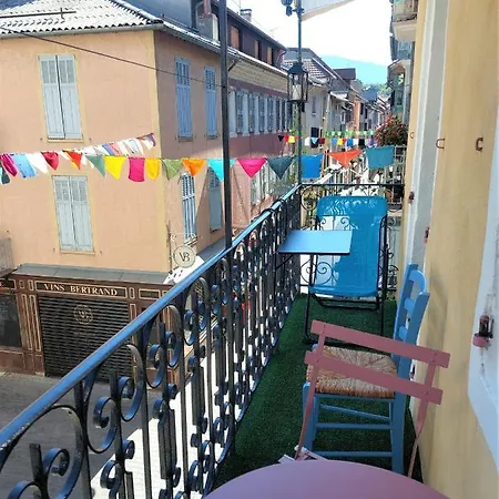 L'escale Centre Historique De Meuble De Tourisme Classe 3 Etoiles Apartment Gap